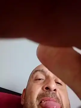 Snapshot of AzOZx9 chatting on 09-18-25, 06:59 AzOZx9 online show from 09-18-25, 06:59