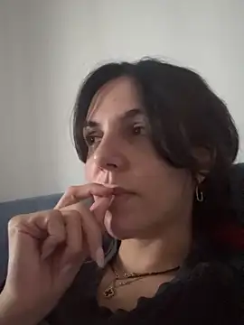 Snapshot of TaniaAmore chatting on 11-12-25, 01:11 TaniaAmore online show from 11-12-25, 01:11