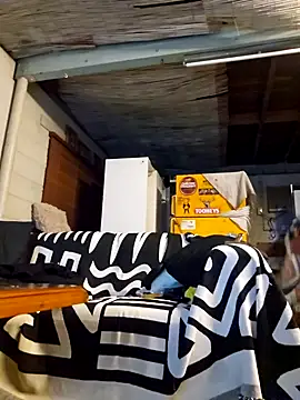 Snapshot of Daza67 chatting on 12-16-25, 03:06 Daza67 online show from 12-16-25, 03:06