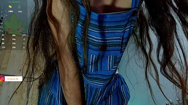 VickyJackson  online show from 02-05-25, 07:53