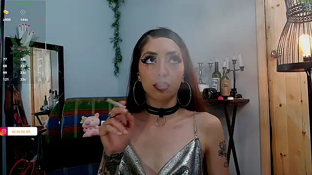 VickyJackson  online show from 02-14-25, 05:25