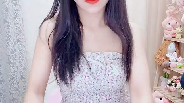 Snapshot of Rellababyy chatting on 10-27-25, 02:37 Rellababyy online show from 10-27-25, 02:37