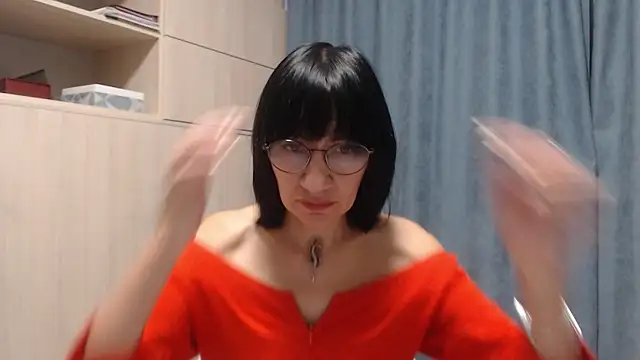 Erica95Bloom online show from 01-02-25, 07:07