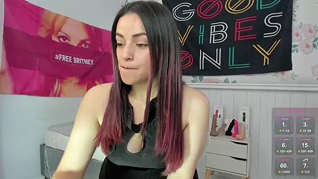 LovelyAzucena online show from 12-02-24, 12:51