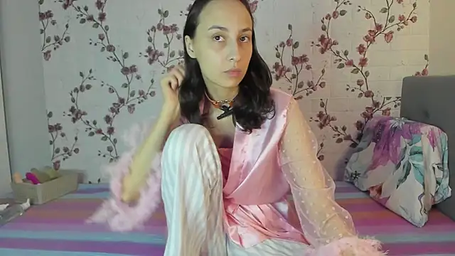 Alisagold90 online show from 10-17-25, 07:55