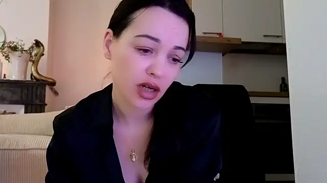 Lilie romeo online show from 02-22-25, 03:36