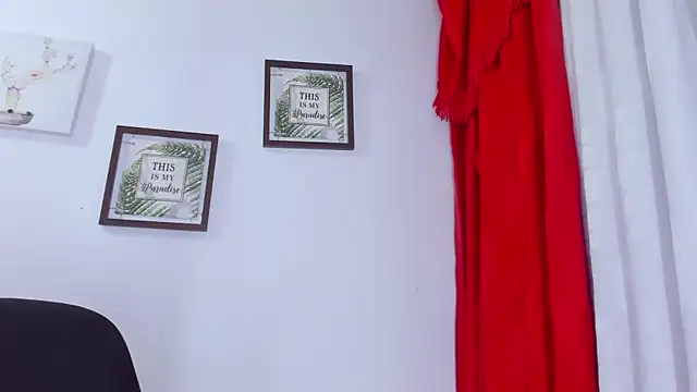 Snapshot of Victoria_Caruso chatting on 12-07-24, 12:30 Victoria Caruso online show from 12-07-24, 12:30