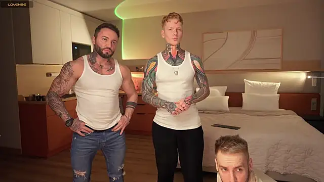 enjoy me online show from 10-23-25, 03:33