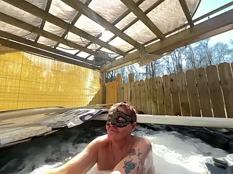 Snapshot of prainxxx22 chatting on 02-09-26, 07:18 prainxxx22 online show from 02-09-26, 07:18