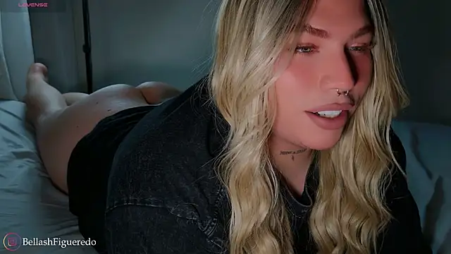 IsabellaFigueredo   online show from 11-16-25, 06:30