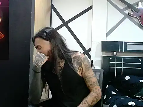 Snapshot of daimon_rockkk chatting on 10-25-25, 03:47 daimon rockkk online show from 10-25-25, 03:47