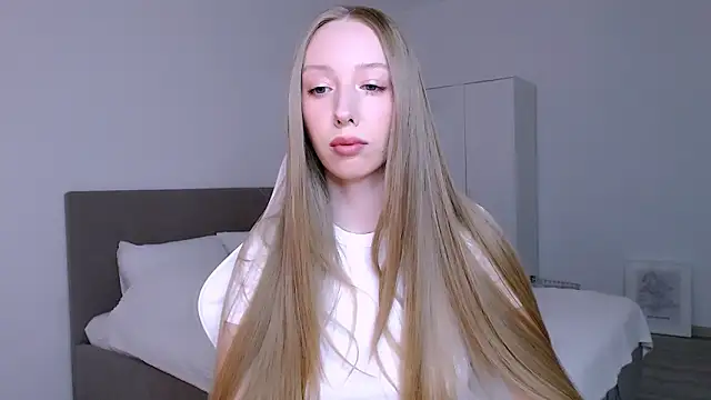 Luna insniity online show from 02-03-26, 08:25