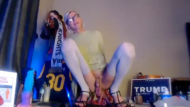 Snapshot of Taylorsexbot chatting on 01-04-25, 03:29 Taylorsexbot online show from 01-04-25, 03:29