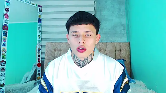 Snapshot of _justinmoon2 chatting on 11-24-25, 03:50 justinmoon2 online show from 11-24-25, 03:50