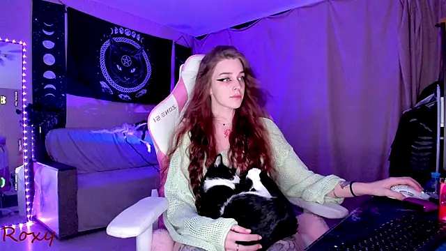 Snapshot of wet_dream_ chatting on 12-27-24, 06:42 wet dream online show from 12-27-24, 06:42