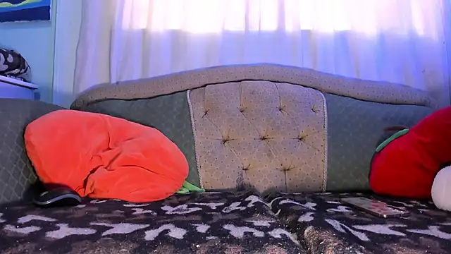 any 21hot online show from 11-18-25, 07:29