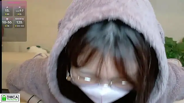 Snapshot of SUZU_ chatting on 02-02-26, 01:10 SUZU online show from 02-02-26, 01:10