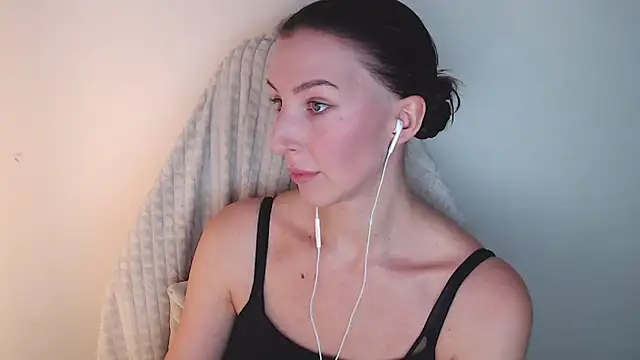 Snapshot of -Allure- chatting on 02-01-26, 08:51 -Allure- online show from 02-01-26, 08:51