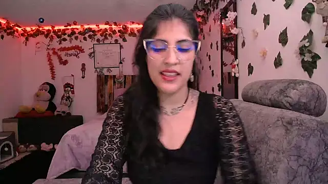 azahar  ziiz online show from 12-28-24, 05:12