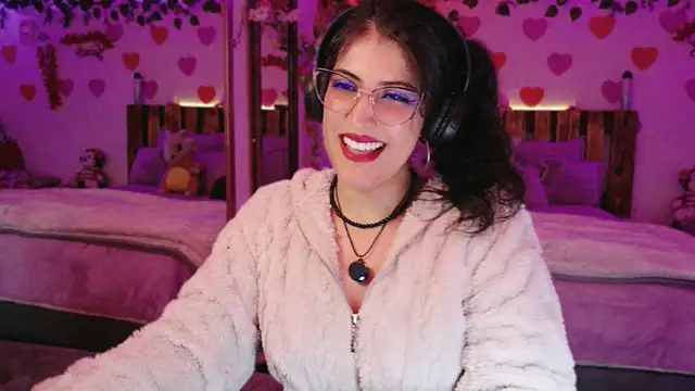 azahar  ziiz online show from 04-12-26, 09:42