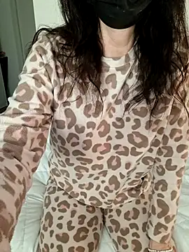 Silvia Zeno online show from 02-19-26, 04:19