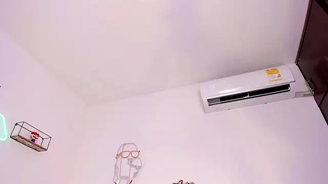 eileen tanihara online show from 01-30-25, 08:22