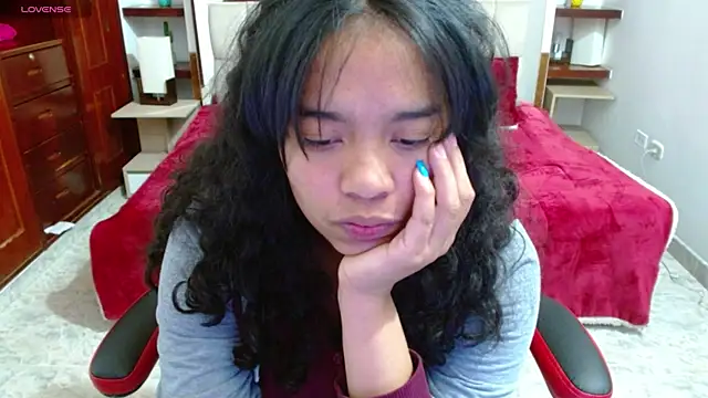 laureentt  online show from 01-29-25, 10:05