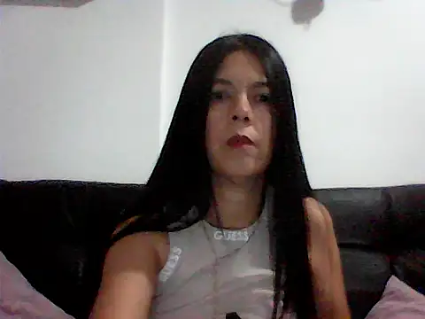 Snapshot of Alexxawinter chatting on 11-05-25, 12:54 Alexxawinter online show from 11-05-25, 12:54