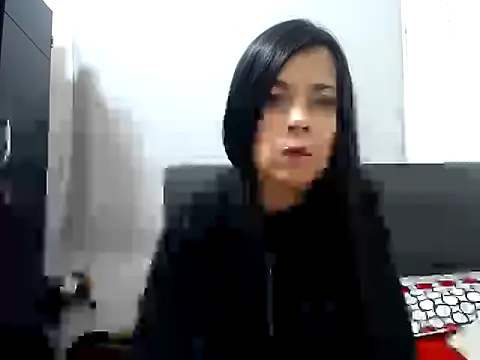 Snapshot of Alexxawinter chatting on 11-06-25, 01:28 Alexxawinter online show from 11-06-25, 01:28