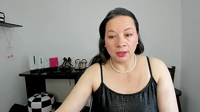 Snapshot of Sex-Psychology chatting on 09-19-25, 09:04 Sex-Psychology online show from 09-19-25, 09:04