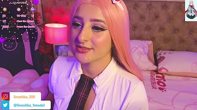 Snapshot of _Linoshka_1 chatting on 03-19-25, 08:32 Linoshka 1 online show from 03-19-25, 08:32