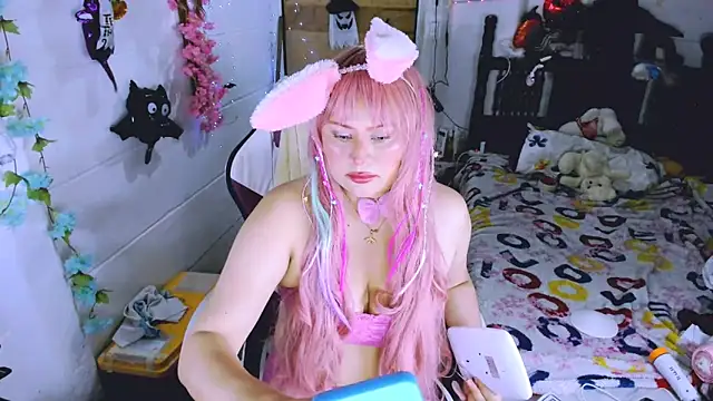 Snapshot of SofiaOlivares chatting on 10-16-25, 10:33 SofiaOlivares online show from 10-16-25, 10:33