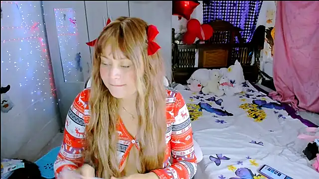 Snapshot of SofiaOlivares chatting on 12-03-25, 11:30 SofiaOlivares online show from 12-03-25, 11:30