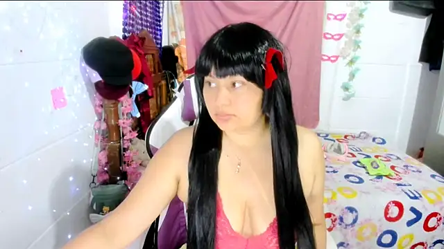 Snapshot of SofiaOlivares chatting on 12-21-25, 11:50 SofiaOlivares online show from 12-21-25, 11:50