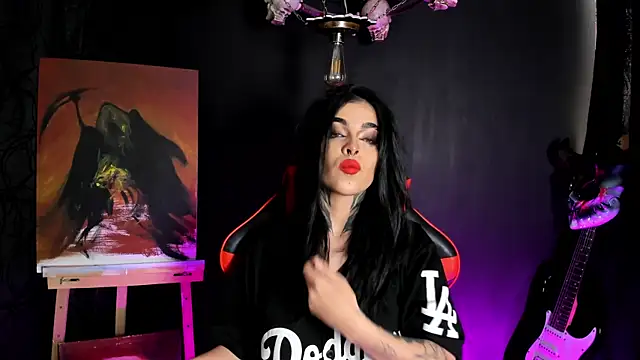 Snapshot of Rubyy-Rose1 chatting on 02-06-25, 09:28 Rubyy-Rose1 online show from 02-06-25, 09:28