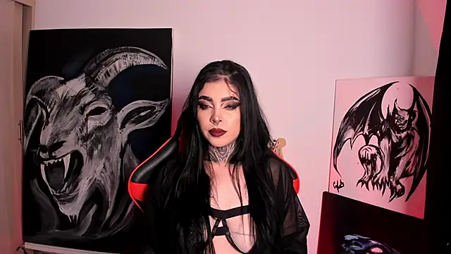 Snapshot of Rubyy-Rose1 chatting on 10-24-25, 02:30 Rubyy-Rose1 online show from 10-24-25, 02:30