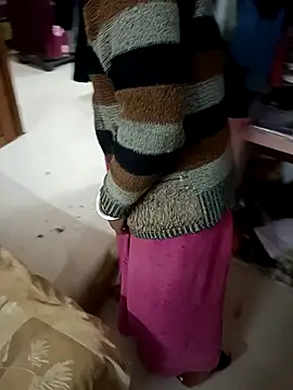 COUPLLE VILLAGE online show from 12-02-25, 02:39