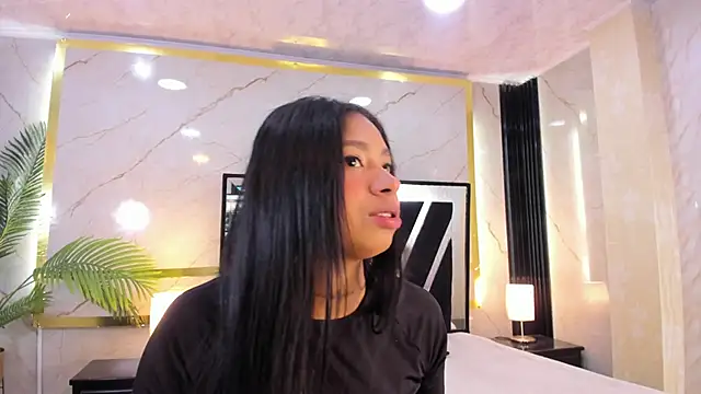 Lia-Anahiz online show from 01-30-25, 02:49