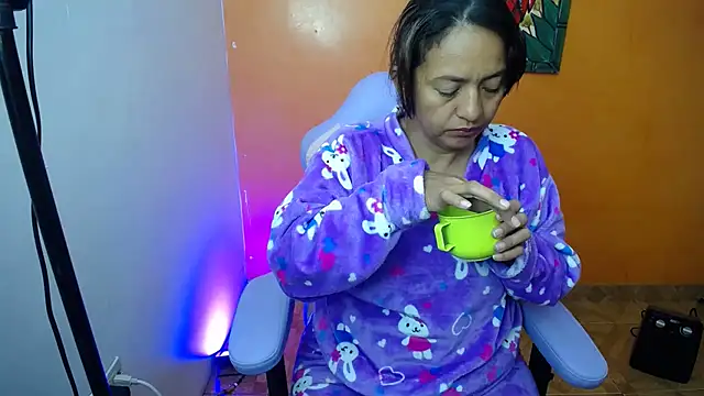 daleska ayala 1 online show from 01-09-25, 03:58