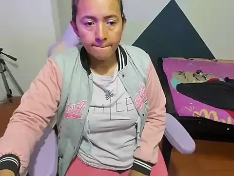 daleska ayala 1 online show from 10-28-25, 11:18