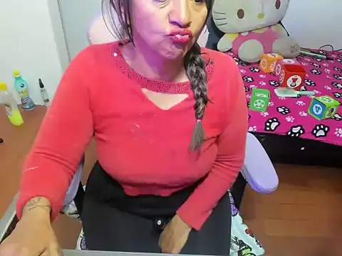 daleska ayala 1 online show from 11-08-25, 01:50