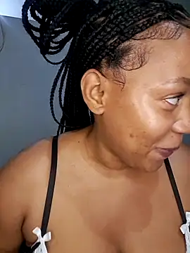 Toya P online show from 10-18-25, 09:04