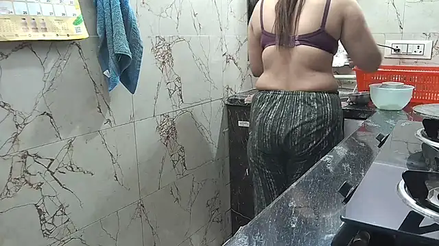 bhabhisexxy 880 online show from 11-15-25, 02:20