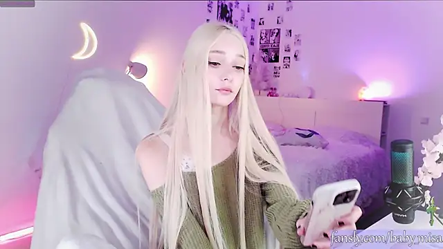 Snapshot of babymisa chatting on 12-22-24, 02:27 babymisa online show from 12-22-24, 02:27