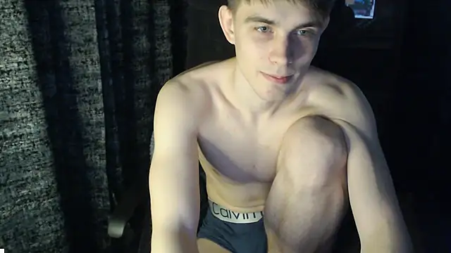 Student Oliver online show from 03-01-26, 07:38