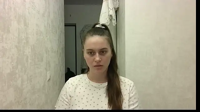 Snapshot of HarleyDeess chatting on 11-01-25, 02:13 HarleyDeess online show from 11-01-25, 02:13