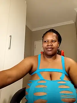bustylisa1983 online show from 12-08-24, 08:15
