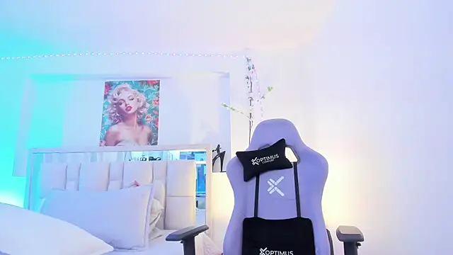 Snapshot of Samanta_roberts1 chatting on 10-15-25, 11:54 Samanta roberts1 online show from 10-15-25, 11:54