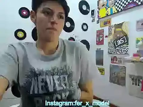 Snapshot of 9_Fernanda_9 chatting on 03-15-25, 02:24 9 Fernanda 9 online show from 03-15-25, 02:24