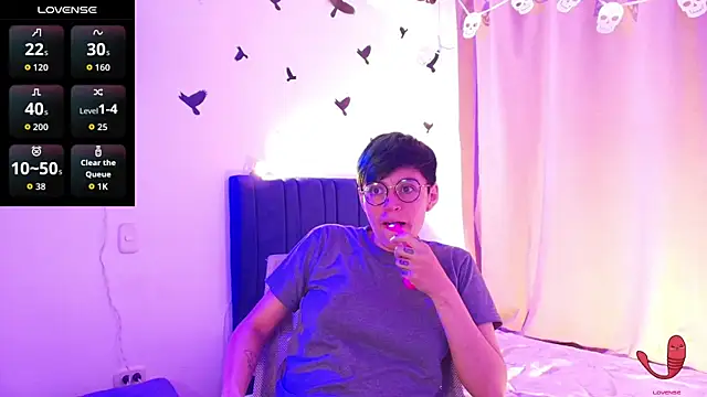 Snapshot of 9_Fernanda_9 chatting on 10-21-25, 08:59 9 Fernanda 9 online show from 10-21-25, 08:59